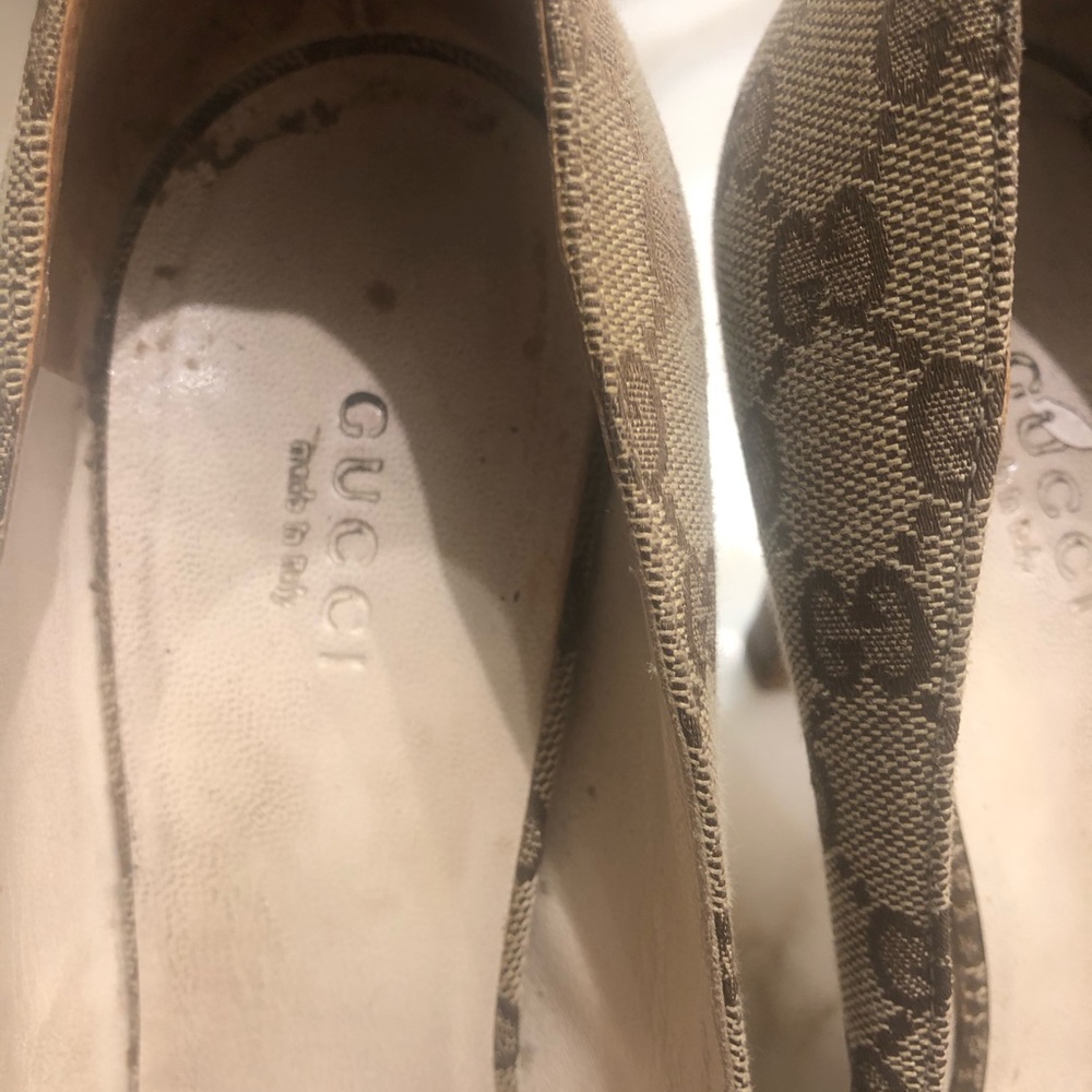 Authentic Gucci Heels - Picture 4 of 14